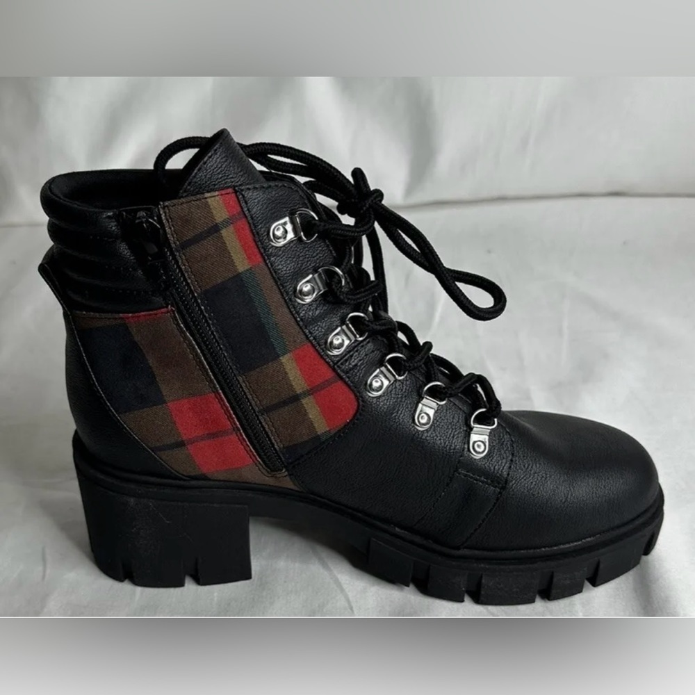 Sun Stone Ruthee Lug Sole plaid Booties Black Size 8.5 M